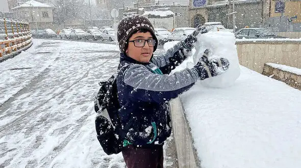 مدارس کدام مناطق تهران امروز سه‌شنبه ۳۰ دی غیرحضوری است؟