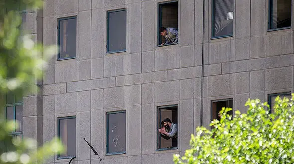  پوشش عجیب "رادیو اسرائیل" لحظاتی بعد از حمله تروریستی در تهران