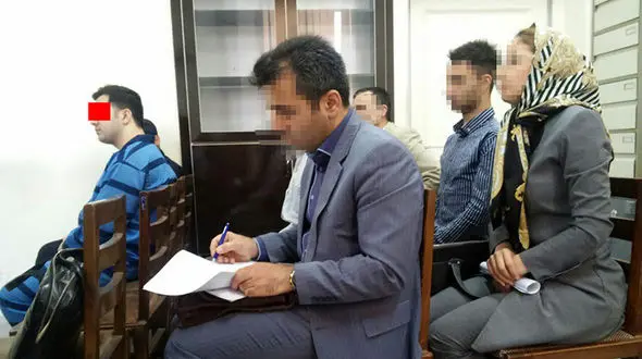 حمله به یک خانه در تهران به خاطر متلک ناموسی به یک زن + عکس