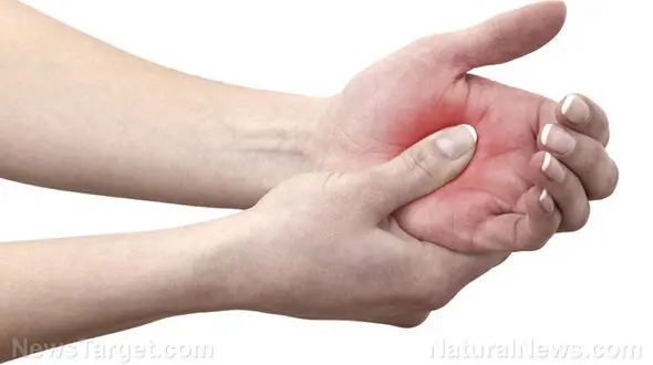 این 5 علامت عامل ریزش مو و آلزایمر است