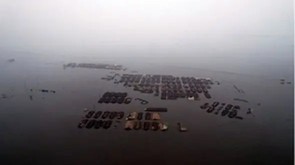 سیل مرگبار در نیجریه با 117 کشته و صدها مفقودی