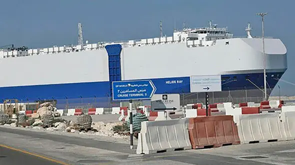 وزیر جنگ رژیم صهیونیستی ادعاکرد : ایران مسئول انفجار کشتی اسرائیلی است