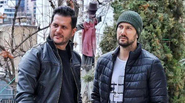 فیلم/ سیاوش خیرابی: قبل از اینکه بازیگر بشم تو شهرک غرب به مورچه‌ها هم شماره داده بودم / هیچ کس زنگ نزد! همه زنگ میزنن میگن فلان جا شماره داده بودی!/ شاهرخ استخری: یزید تو بلد بودی!