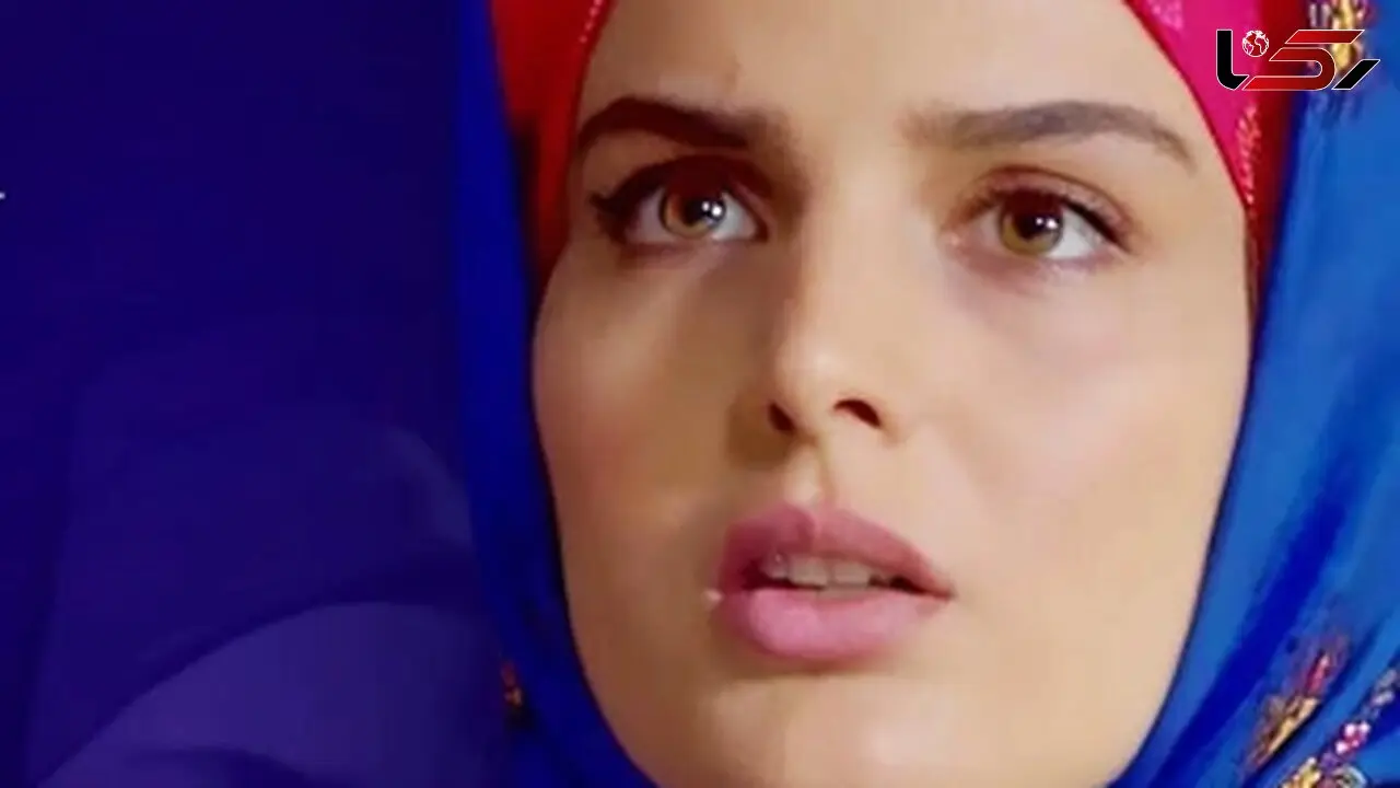 عکس ها / زیبایی حیرت انگیز غزاله شاکرمی با موهای فرفری بلوند در جشن تولد30 سالگی / سوجان خانه ایرانی ها با کیکی به طعم گیلاس