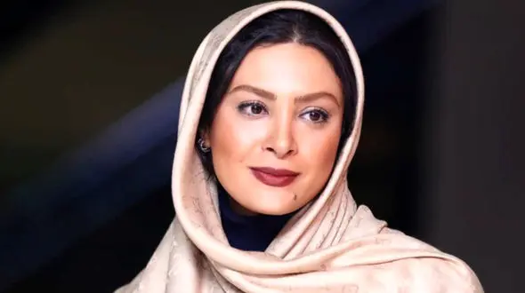 خوشگذرانی حدیثه تهرانی در مکانی رویایی