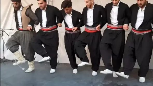 فیلم/ واز محلی؛ رقص پر جنب و جوش کردی که با دیدنش بعد محو اصالت حرکاتشون میشی