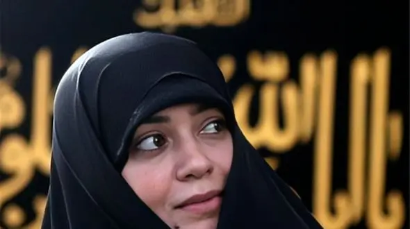 پاسخ الهام چرخنده به شایعات درباره پدرش بعد فوت او / آقاجونم مداح نبود ... اما چراغ هیئت عزای امام حسن (ع) روشن می کرد