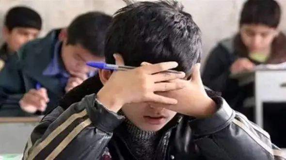 خلاقیت خنده‌دار دانش‌آموز ایرانی در پاسخ به برگه  امتحانی ریاضی خنده به لبتون میاره/ من یکی که تا حالا اینجوری معنی آمار رو نفهمیده بودم