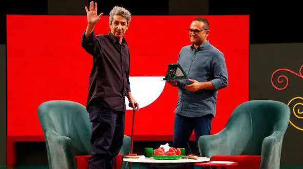 ماجرای بی پولی نادر مشایخی در وین + فیلم