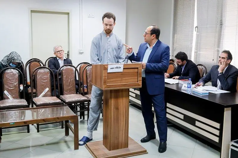 دادگاه یوهان فلودروس