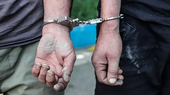 بازداشت کلاهبردار میلیاردی که غیب شده بود / خانواده اش همدستان اصلی او بودند / قزوین