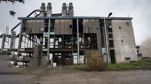 در آستانه 50 سالگی کارخانه‌ نکا چوب با4000 کارگر در حال تعطیل شدن است + عکس