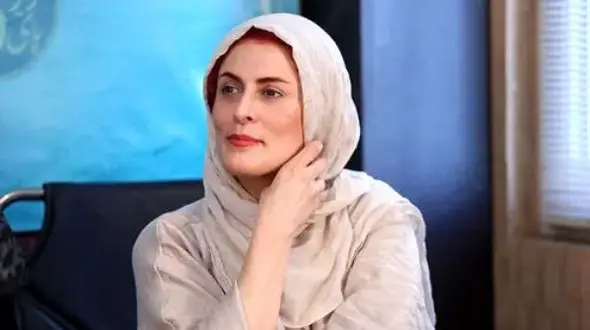 بهناز جعفری، بازیگر مجرد و تهرانی سینما: به من برچسب زدند که تو ایدز داری....! / انواع نمازها را می‌خواندم و روزه می‌گرفتم.... 