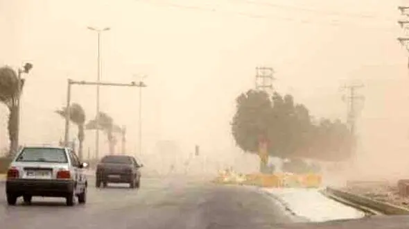 طوفان وحشتناک در ارومیه شهر را بهم ریخت!/ حال مصدومان وخیم است! + فیلم سقوط دو کارگر از ساختمان 