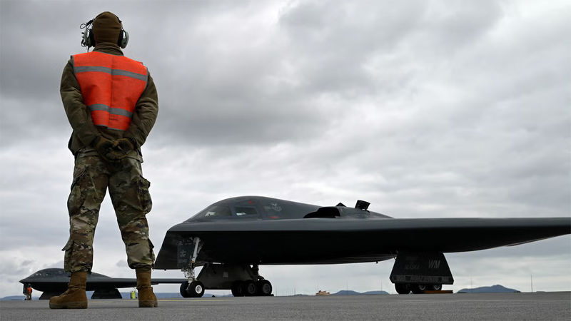 B-2 Spirit - B-2 اسپیریت 