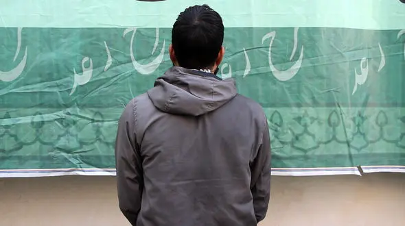 این مرد دیوانه 6 نفر را در شهرری چاقو چاقو کرد / پشیمان نیستم! + فیلم گفتگوی عجیب 