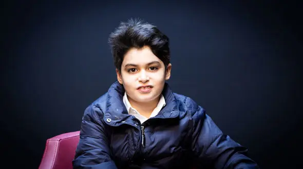 این پسر 11 ساله تهرانی از طبقه پنجم سقوط کرد و زنده ماند + فیلم گفتگوی اختصاصی