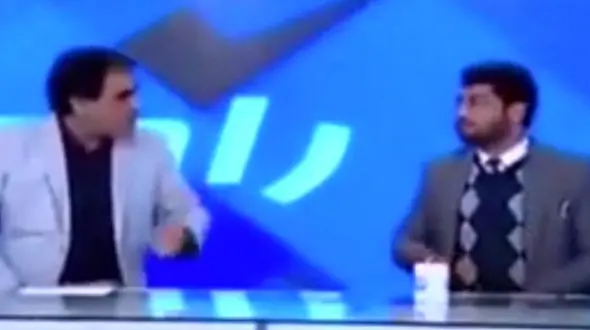 درگیری شدید وکتک کاری در برنامه زنده تلویزیون افغانستان + فیلم