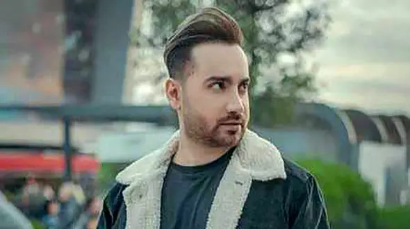 ببینید / ویدیو جالب از خوانندگی و گیتارنوازی سامان جلیلی قبل از معروفیت