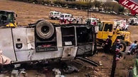 فیلم صحنه مرگبار واژگونی اتوبوس کارمندان پالایشگاه اصفهان 