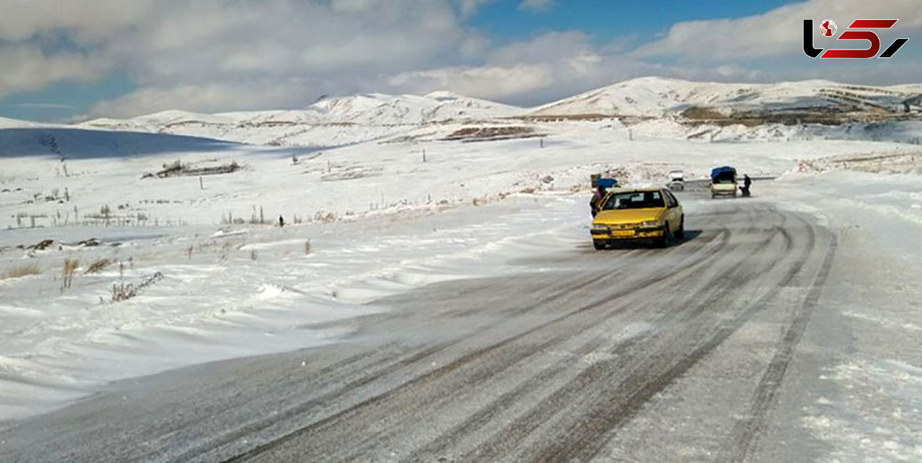 برف و کولاک در جاده‌های کرمانشاه 