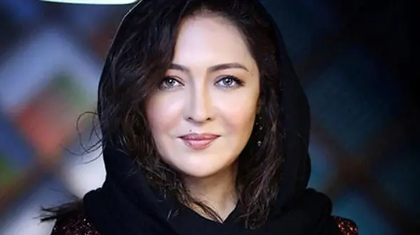 حجاب زیرکانه نیکی کریمی با چهره پیرش در جشنواره  برلین ! / این عکس در این روزها غوغا کرد !