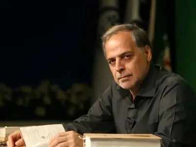 عبدالجبار کاکایی: زنی بعد دوماه زندگی مشترک، همسرش شهید شد اما تا آخر عمر با کت و شلوار شوهرش زندگی کرد/ تو چند روز عاشق شدی و من هر روز دارم پیرتر میشم...+فیلم