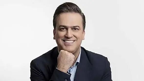 فیلم تتوی عجیب حامد آهنگی در جای عجیب بدنش ! / همه حیرت کردند !