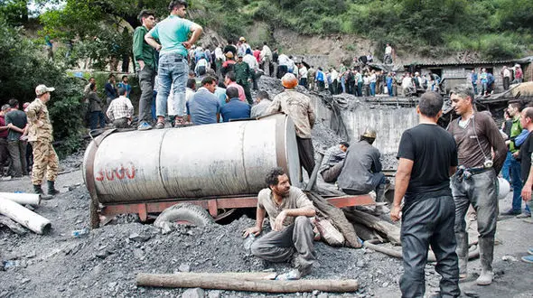 تخلیه تمامی نیروهای حاضر از اطراف معدن آزادشهر  گلستان/ هر آن ممکن است که...+عکس