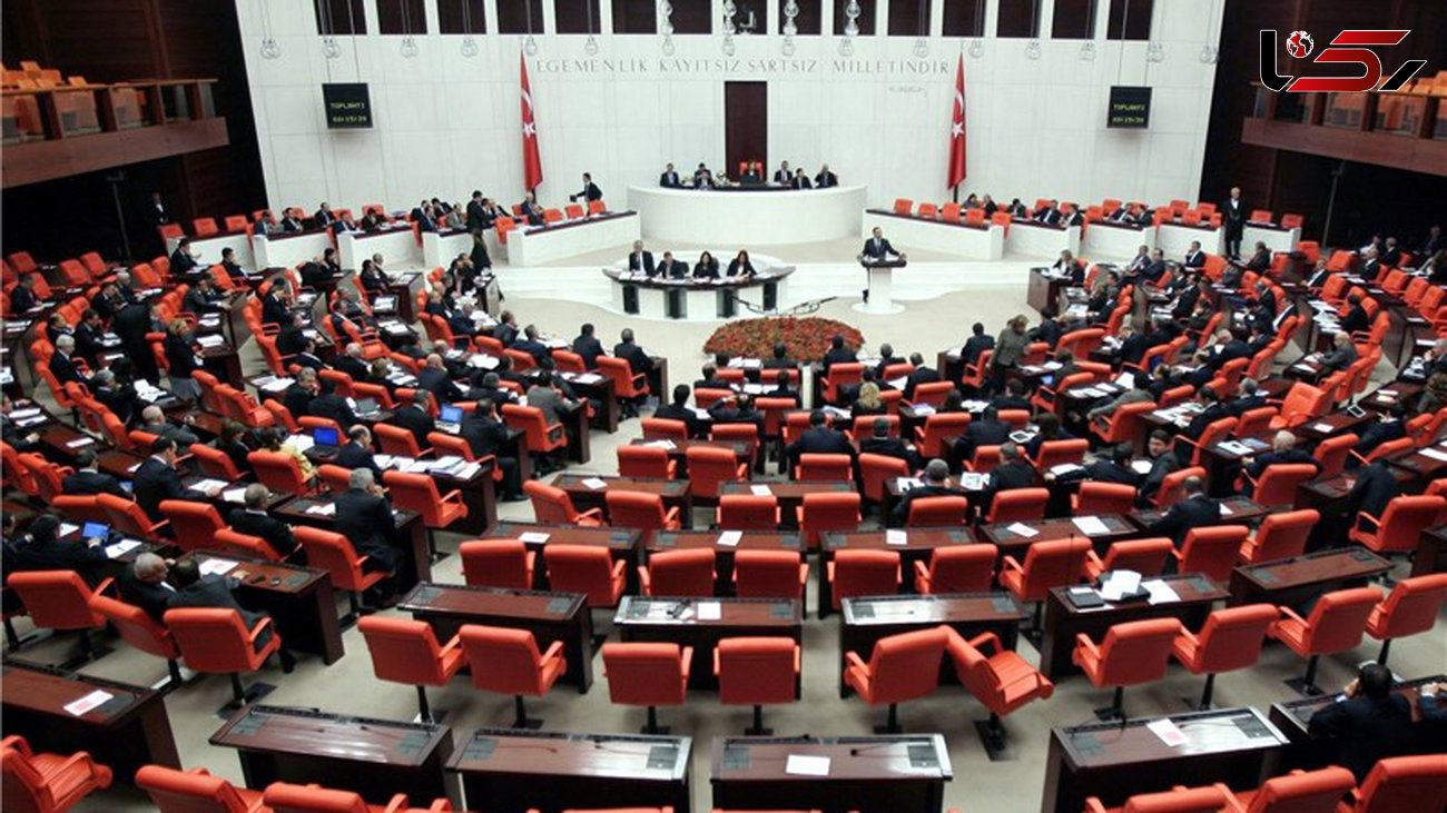 موافقت پارلمان ترکیه با تمدید حالت فوق العاده