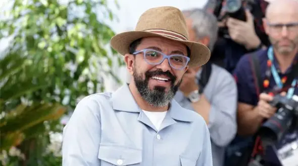 ⁨فرزین محدث: نمی‌دونم چرا عاشق شدن بعد از چهل سالگی اینقدر سخت می‌شه !