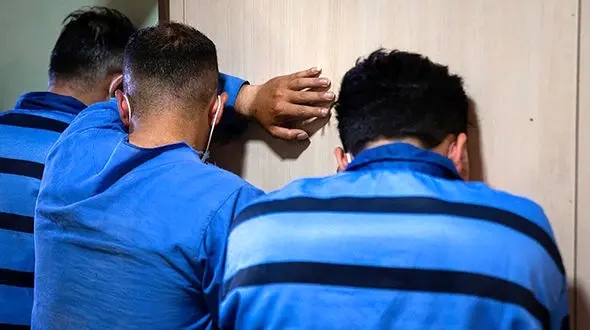 شلیک پلیس اهواز 3 دزد را زمین گیر کرد