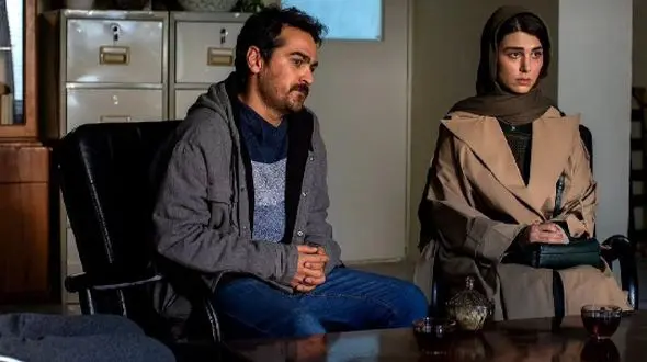 رونمایی میرسعید مولویان، بازیگر نقش «امیر» در سریال «آبان» از همسرش/ چه زن زیبا و بانمکی !