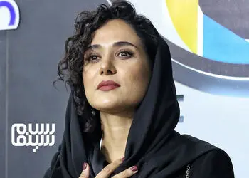 سفر در زمان / عکس پریناز ایزدیار با لباس عروس در کنار پژمان بازغی؛ سال 93
