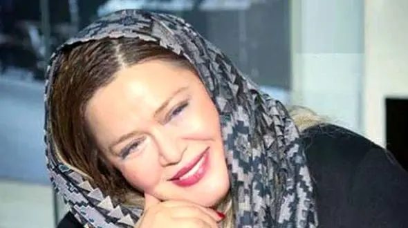 شیوه جدید بهاره رهنما برای تبلیغ جواهرات / جلوه‌ای خاص از فرهنگ ایران، الحق که سلیقه خوبی داره