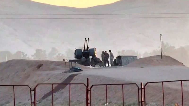 پدافند سایت هسته ای اصفهان - حادثه حمله ریزپرنده های اسرائیل به اصفهان