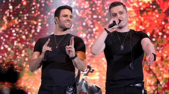 فیلم آواز زنده ایوان بند / قلب منی قلب منی تا کی میخوای درد کنی + متن آهنگ