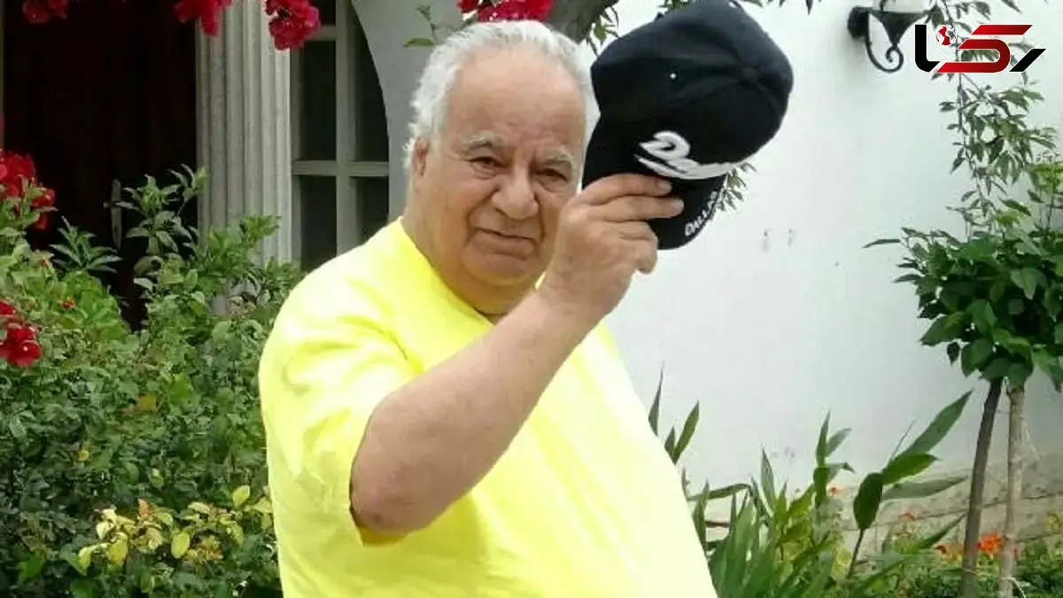 عکس/ سفر در زمان/ «ناصر ملک مطیعی و پسرش امیرعلی» در سواحل دریای خزر؛ سال ۶۶