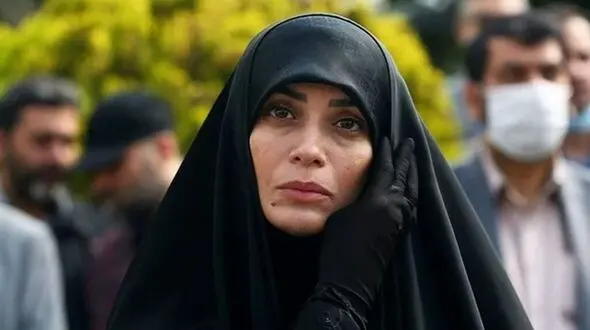 فیلم / الهام چرخنده: بعد محجبه شدنم یکبار کتکم زدند  برای همه اونها که باعث بیماری قلبیم شدند نفرین ندارم /  الهی که به درد من دچار بشید