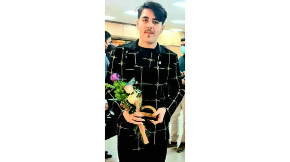 تقدیر از سید محمد ماهان میرنصیری ، جوان ترین مخترع کشور + عکس و فیلم
