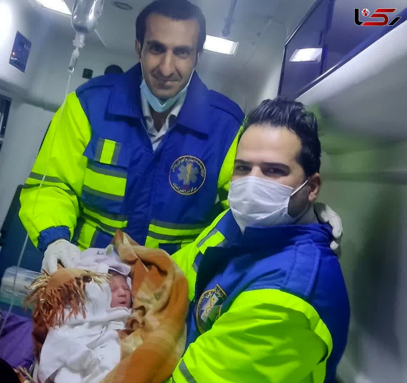 تولد نوزاد عجول قزوین در آمبولانس اورژانس