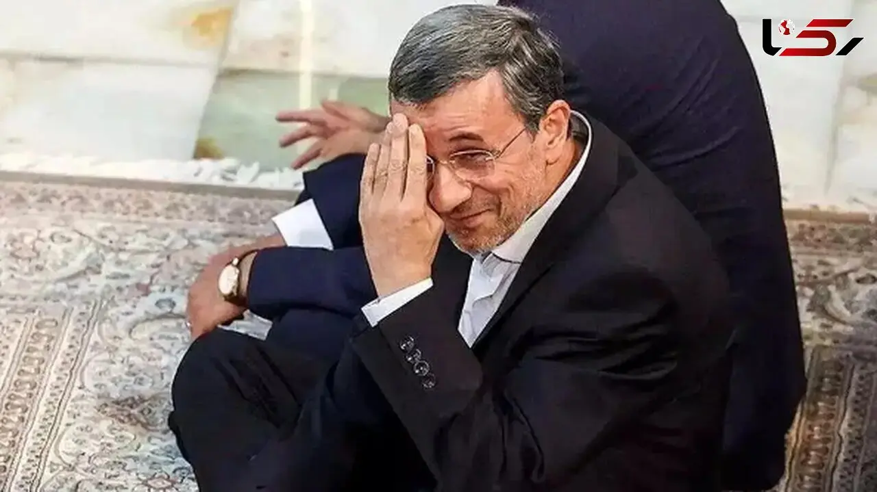 فیلم حضور محمود احمدی نژاد در مراسم گرامیداشت رهبر شهید انقلاب