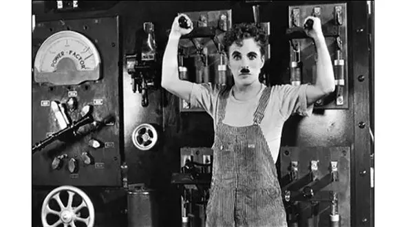 شاهکار چارلی چاپلین ترمیم می شود + عکس