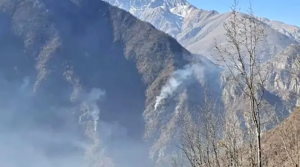 Fire in Hyrcanian Forests in Elit Still Uncontrolled; Aerial Operations Continue in Marzanabad + Video