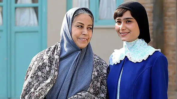 عکس همسر و نوه بانمک سهیلا رضوی بازیگر نقش پروین در سریال شهرزاد