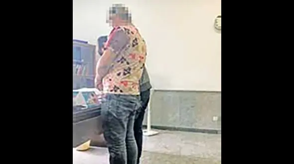 قتل خونین پسر جوان جلوی چشم 2 برادر در کارگاه گلدوزی / قاتل فقط 18 سال دارد + جزییات