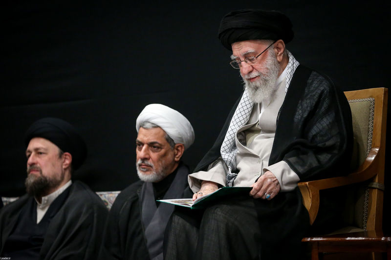 رهبر انقلاب حضرت آیت الله خامنه ای در مراسم بزرگداشت شهدای جنگ تحمیلی اخیر 7-5-1404