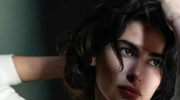 استایل لی و امروزی نسرین جوادزاده، شاهیکای سریال سیب ممنوعه+عکس