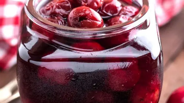 از کباب تابه‌ای مرغ ترش تا مربای آلبالو خانگی