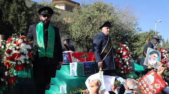 مراسم تشییع کشته های حمله تروریستی شاهچراغ + اسامی شهدا و عکس